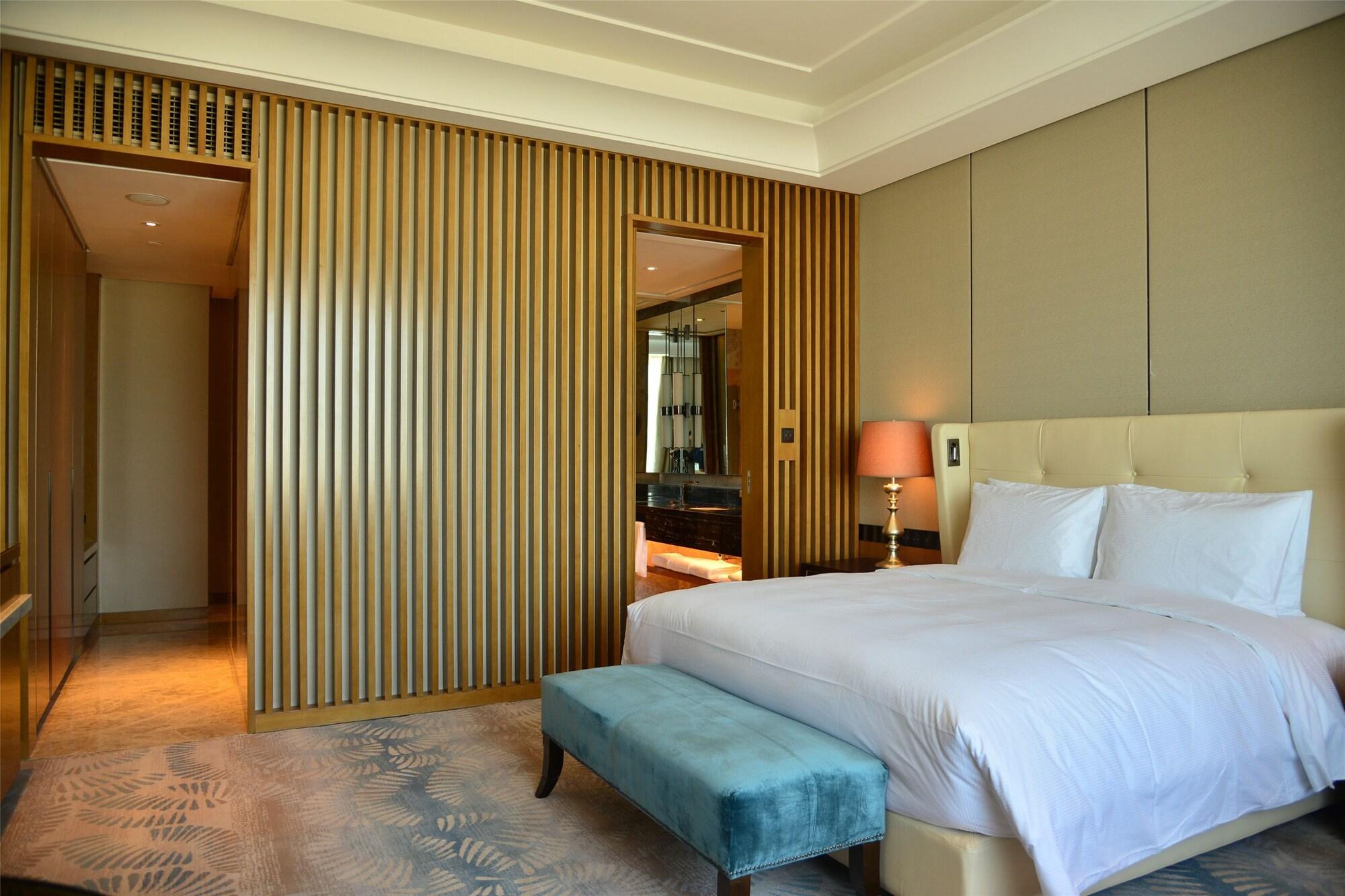 Hilton Урумчі Екстер'єр фото