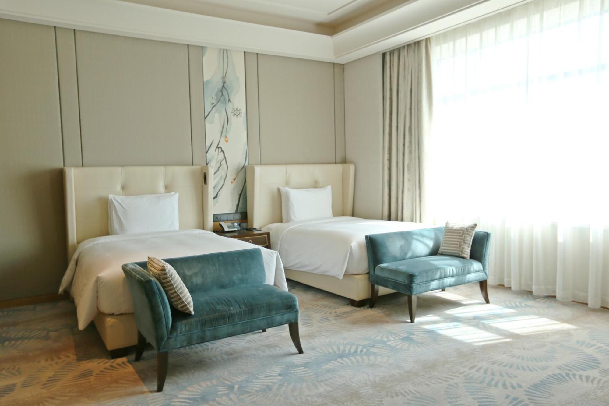 Hilton Урумчі Екстер'єр фото